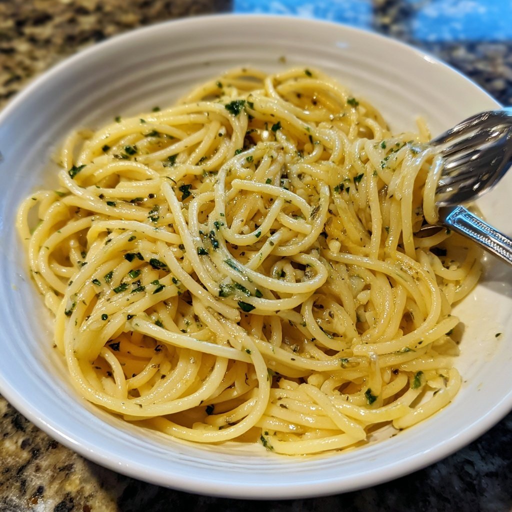 Schnell & Einfach 15-Minuten Knoblauchpasta